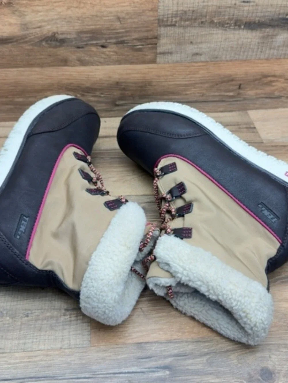 LL Bean Ultralight PAC Boots